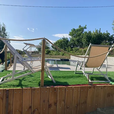 Immersa Tra Le Colline, Appartamento, Vicinissima Al Mare E Con Nuova Piscina *