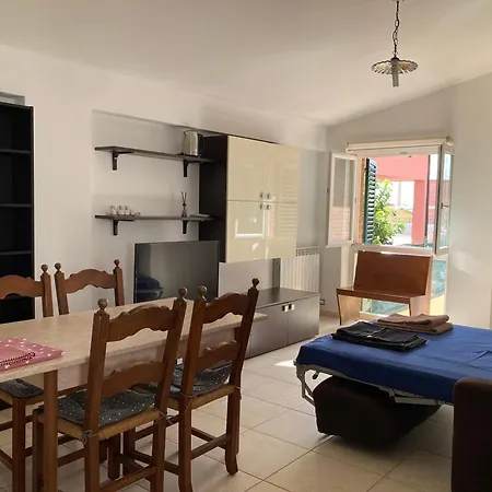 Apartmán Immersa Tra Le Colline, Appartamento, Vicinissima Al Mare E Con Nuova Piscina *