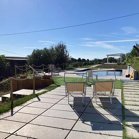 Apartmán Immersa Tra Le Colline, Appartamento, Vicinissima Al Mare E Con Nuova Piscina