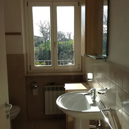 Apartmán Immersa Tra Le Colline, Appartamento, Vicinissima Al Mare E Con Nuova Piscina Senigallia