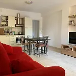 Апартаменти Immersa Tra Le Colline, Appartamento, Vicinissima Al Mare E Con Nuova Piscina