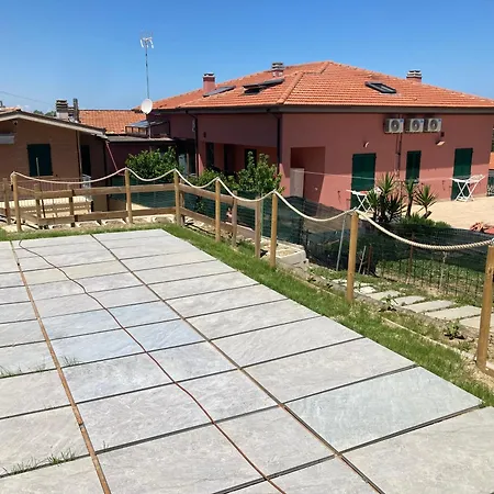 Immersa Tra Le Colline, Appartamento, Vicinissima Al Mare E Con Nuova Piscina Апартаменти