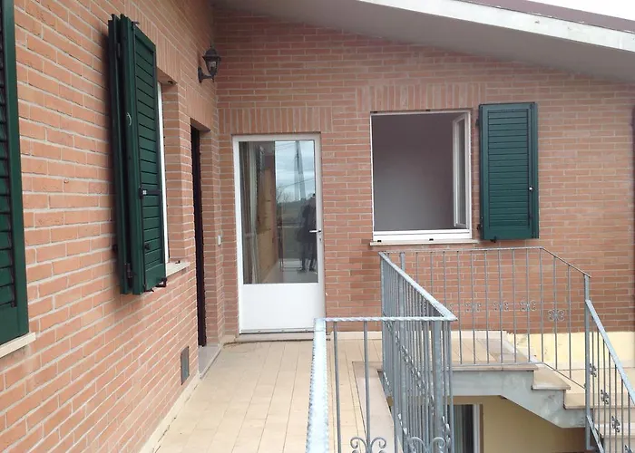 Apartment Immersa Tra Le Colline, Appartamento, Vicinissima Al Mare E Con Nuova Piscina